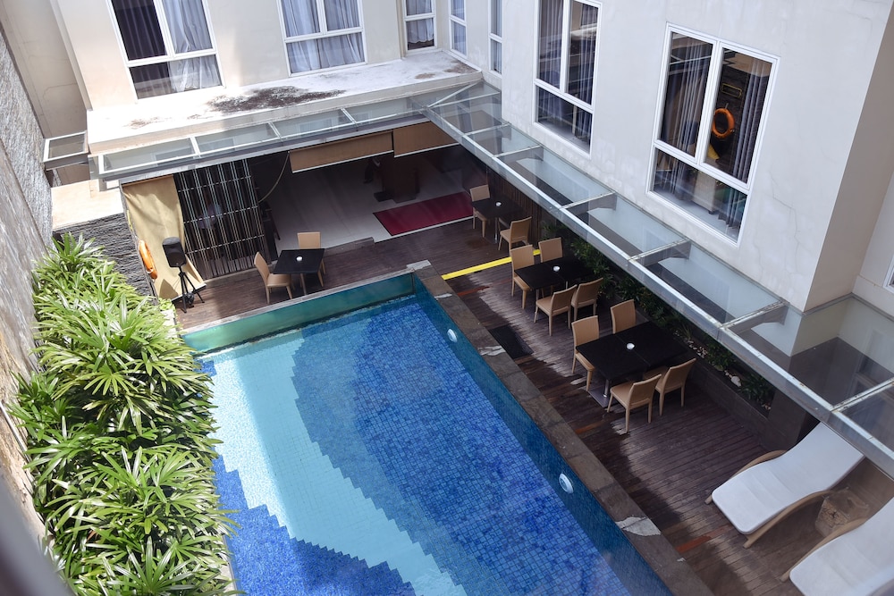 Hotel Solaris Kuta Bali 10/50