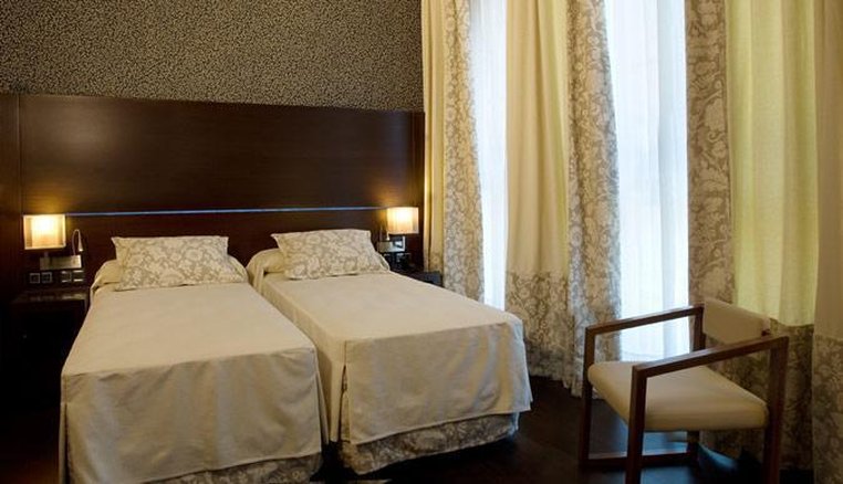 HOTEL COLONIAL BARCELONA 30/77