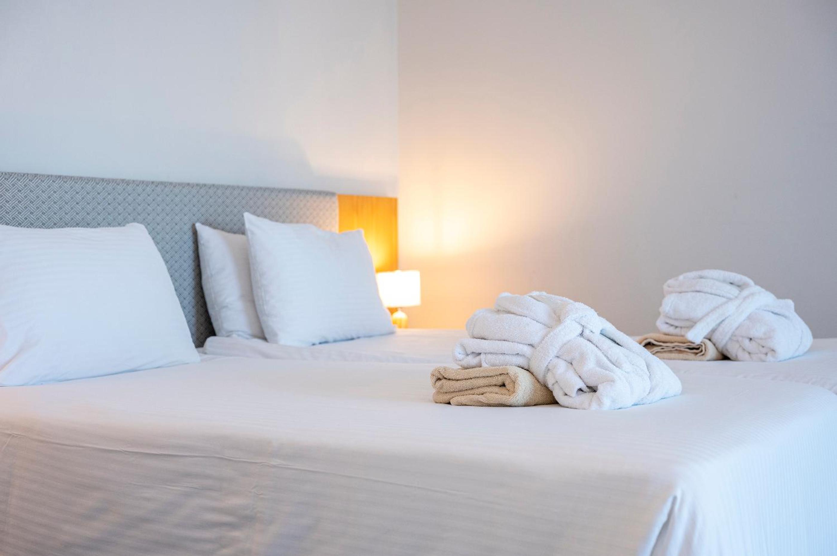 Superior, Double Bed, Inland View, Private Pool، Athina Palace Resort & Spa 2/10
