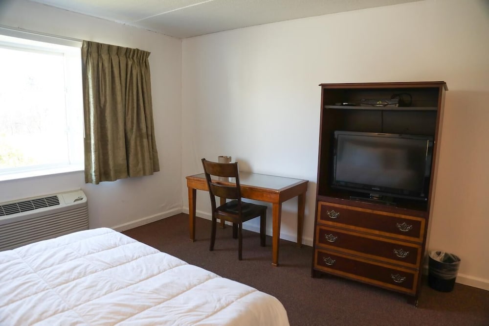 Inn at Arbor Ride Hotel and Conference Center 14/27