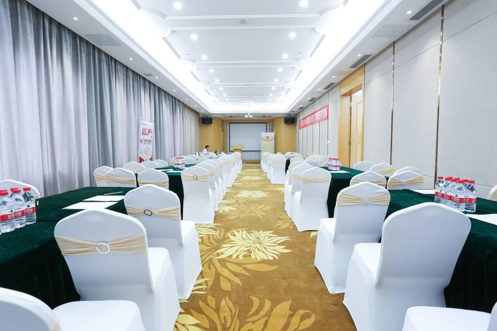 Vienna International Hotel (Shenzhen Airport Hangcheng) 33/36