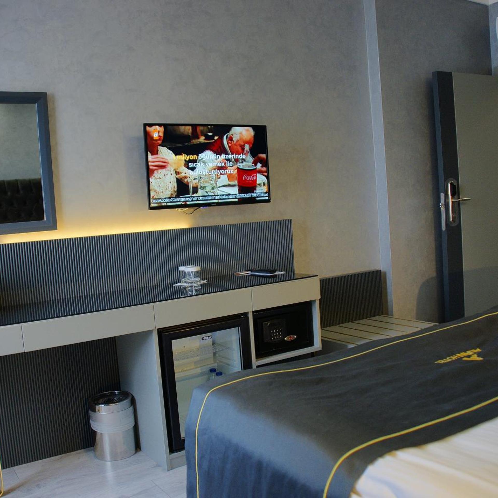Alfin Otel 18/30