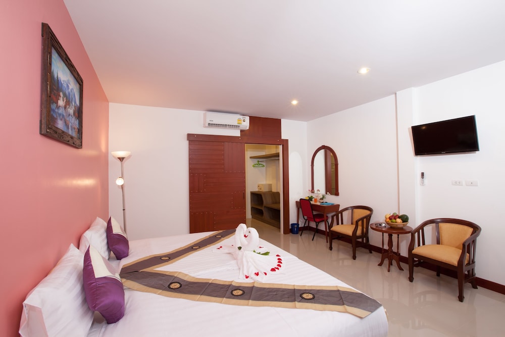 The Blueco Hotel 35/64