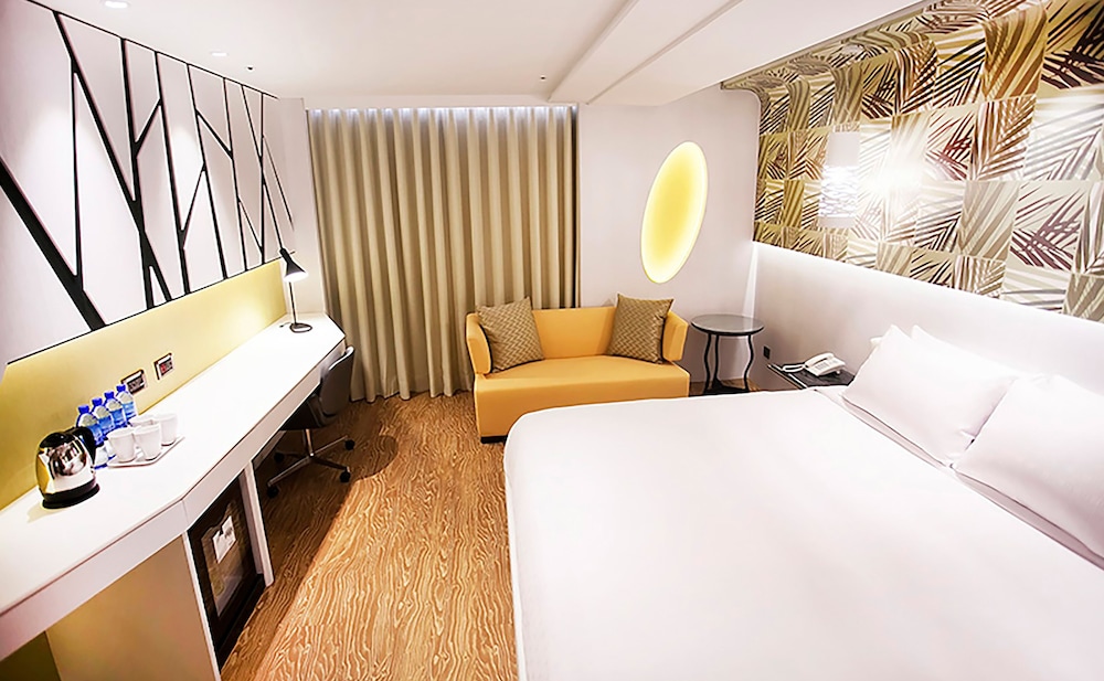 Royal Group Hotel Minghua Branch 14/43