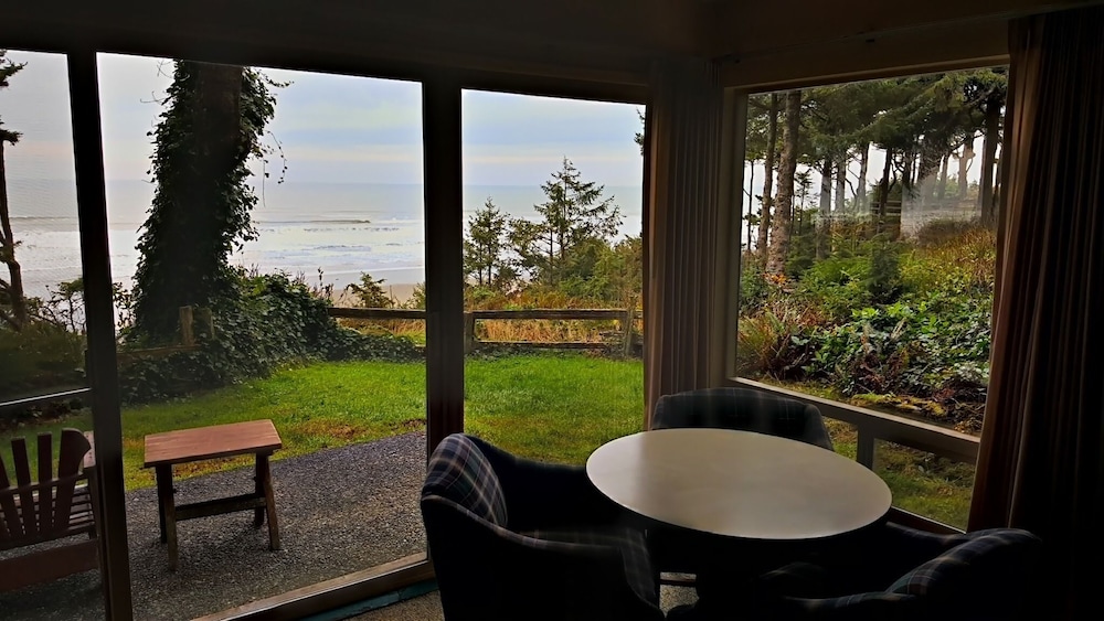 Ocean Crest Resort 37/50