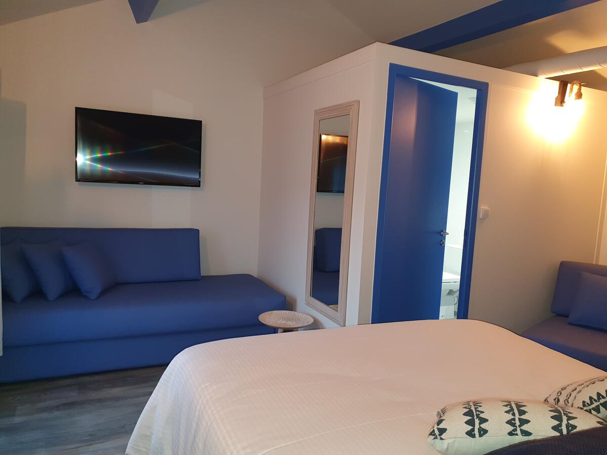 LOGIS L'AUBERGE DE LARRESSINGLE 15/35