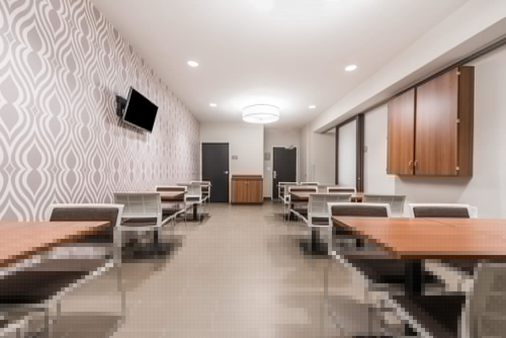 Microtel Inn And Suites By Wyndham Sweetwater 27/34