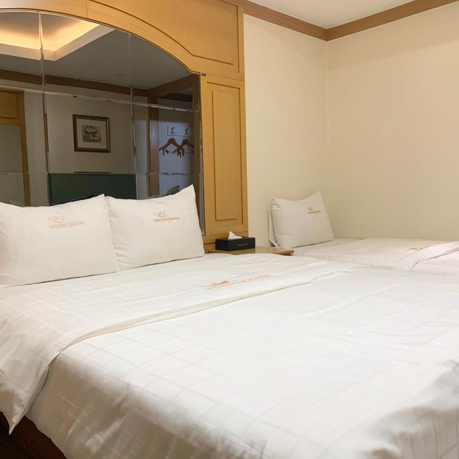 Princess Hotel 21/22