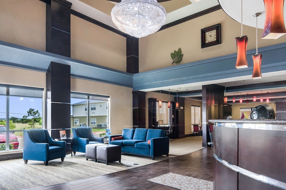Baymont by Wyndham Mineral Wells 2/36