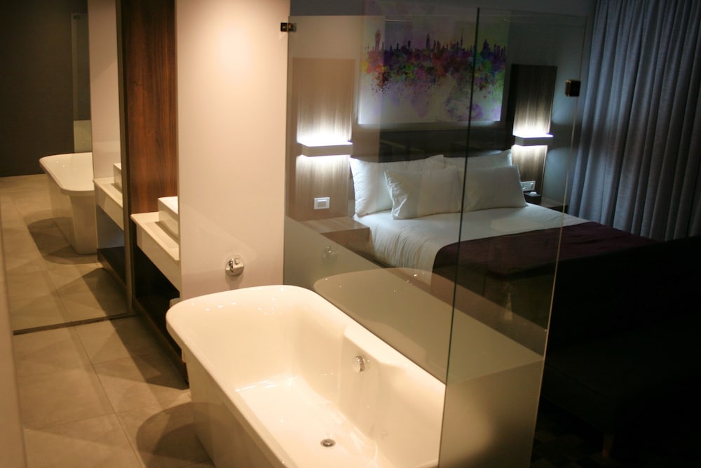 Palm Swift Luxury Accommodation 25/27