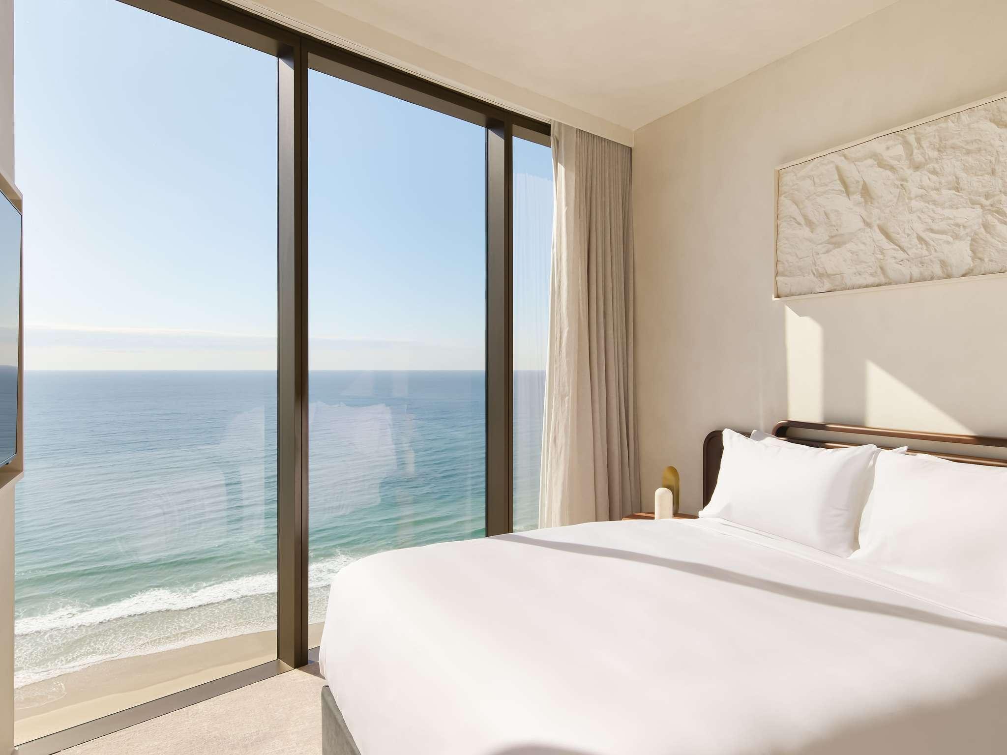 2 Bedrooms, Ocean, Home