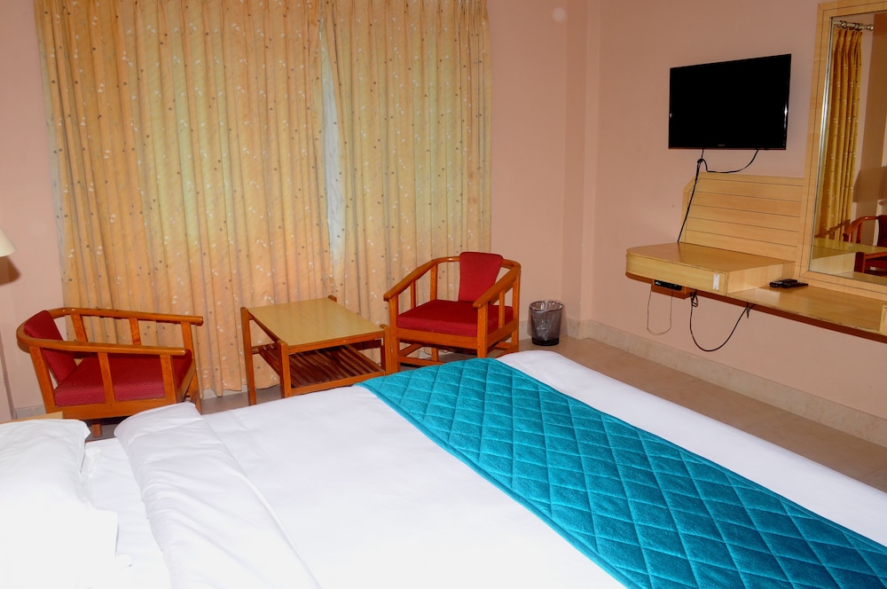 Hotel Surguru 17/60