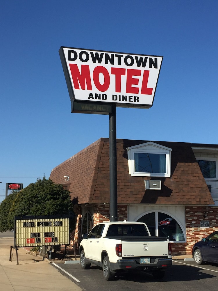 Downtown Motel 1/50