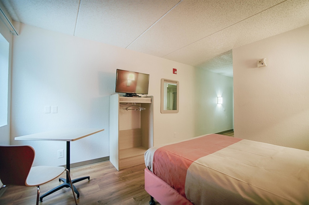Motel6 Albany, NY 42/60