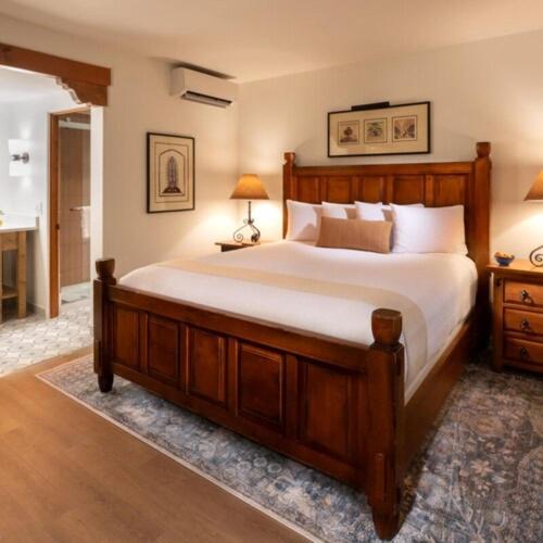 جناح بسرير كينج
