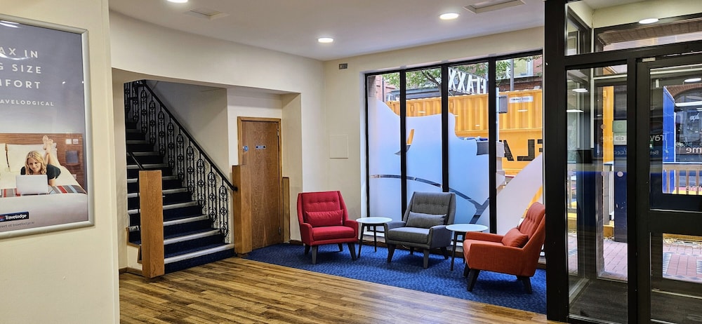 Travelodge Belfast Central 40/61
