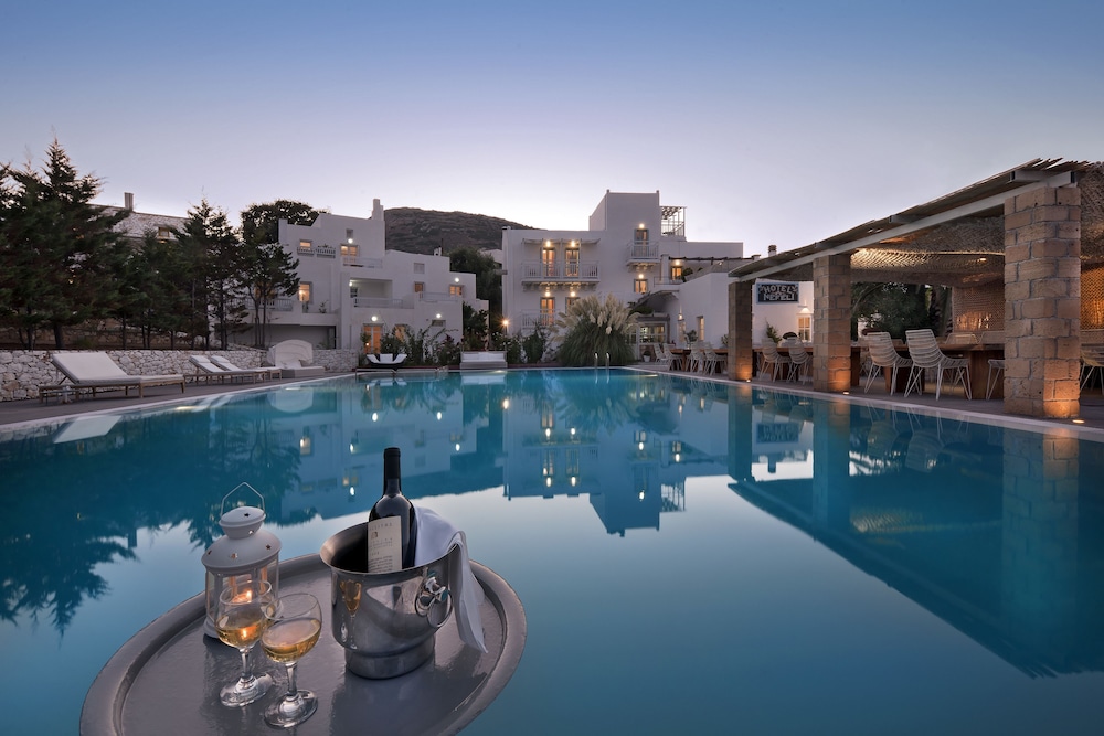 Nefeli Hotel Skiros 7/65
