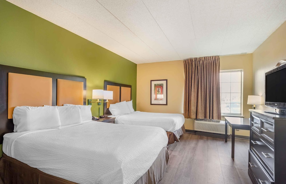 Extended Stay America - Chicago - Lombard - Oakbrook 11/55