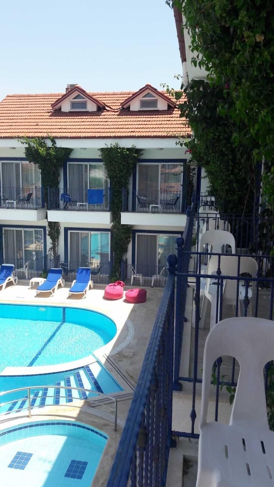 Rota Hotel 47/50