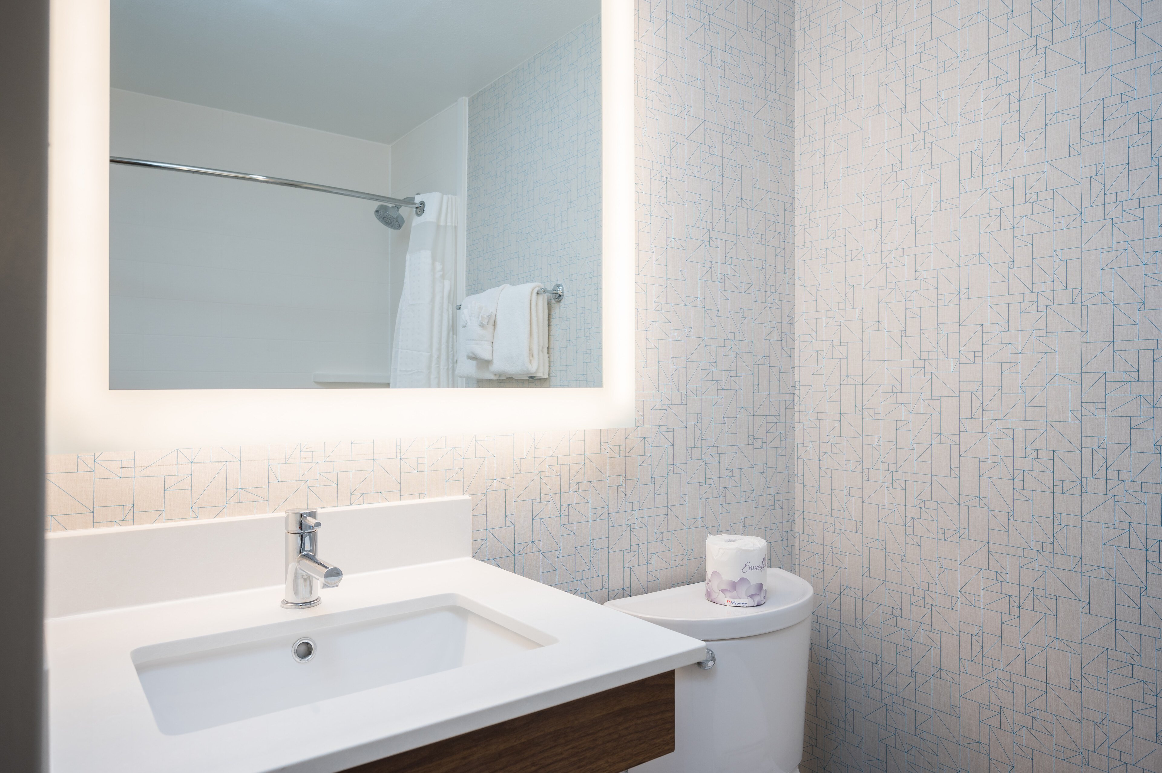 Holiday Inn Express Grover Beach 30/32