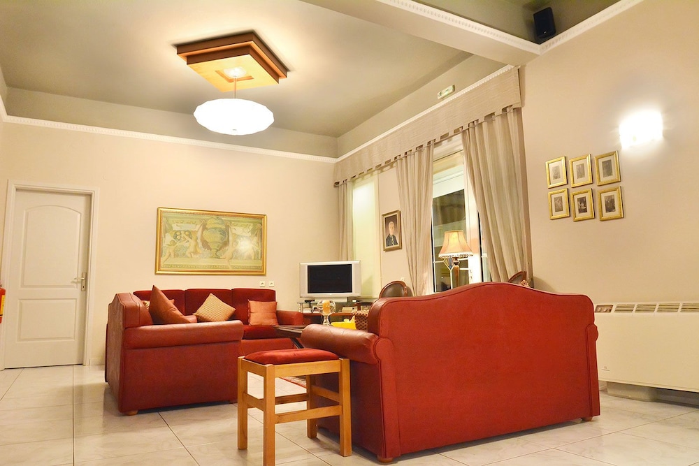 Hotel Ioni 33/50