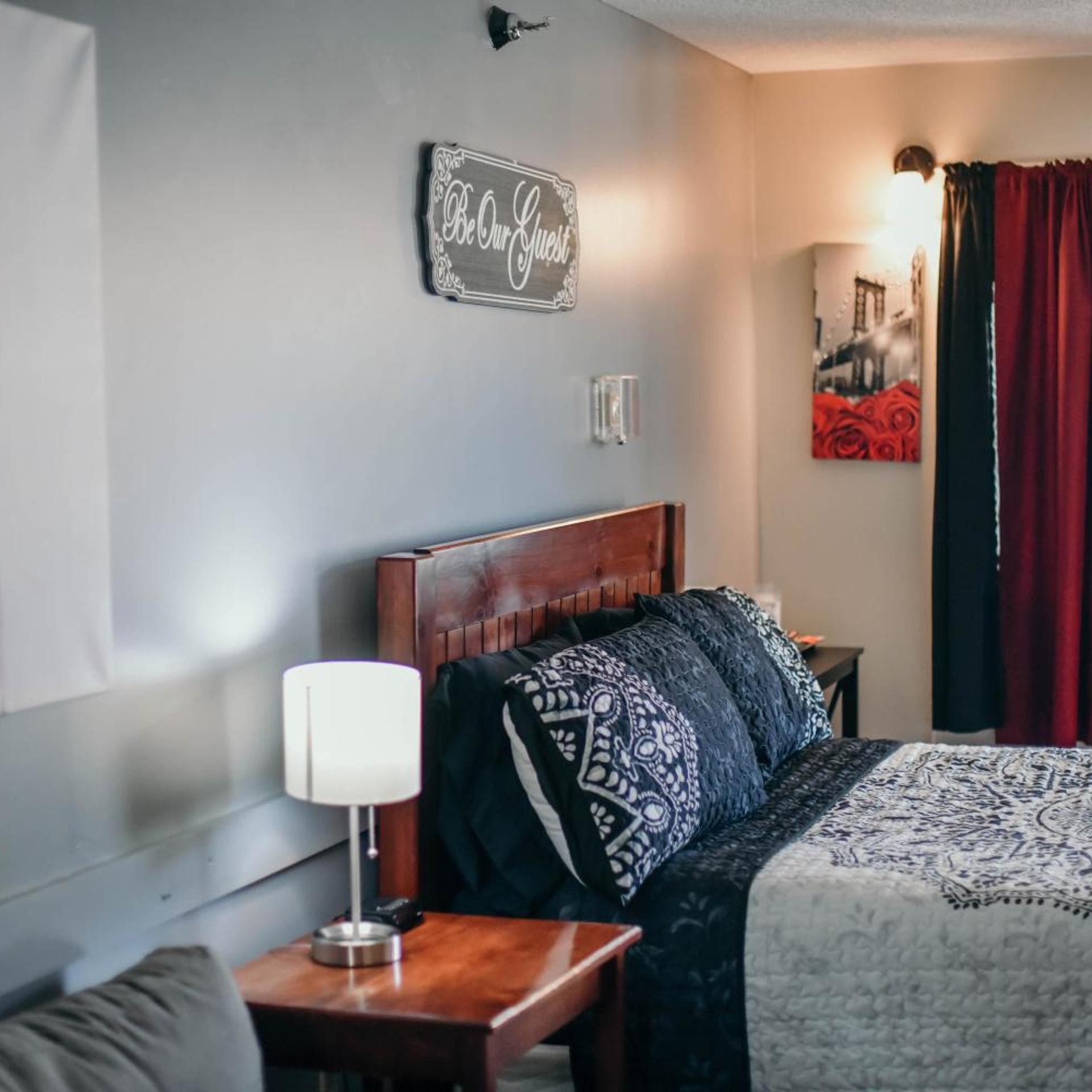 Briarwood motor inn 30/41