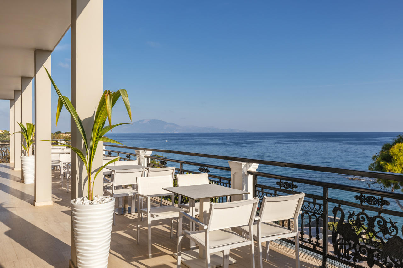 Alexandra Beach Resort & Spa 123/138