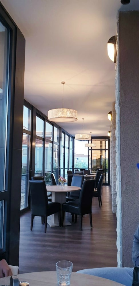 Hotel Stella Maris 37/63