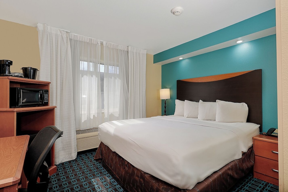 Room at Sonesta Essential Houston Energy Corridor, HOUSTON - TX