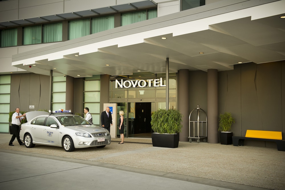 NOVOTEL BRISBANE AIRPORT 46/50