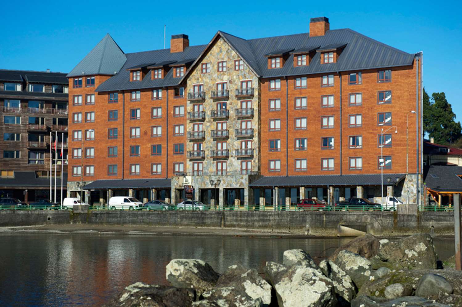 Radisson Hotel Puerto Varas 2/47