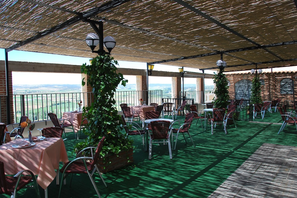 Juan Ii Hotel 43/50