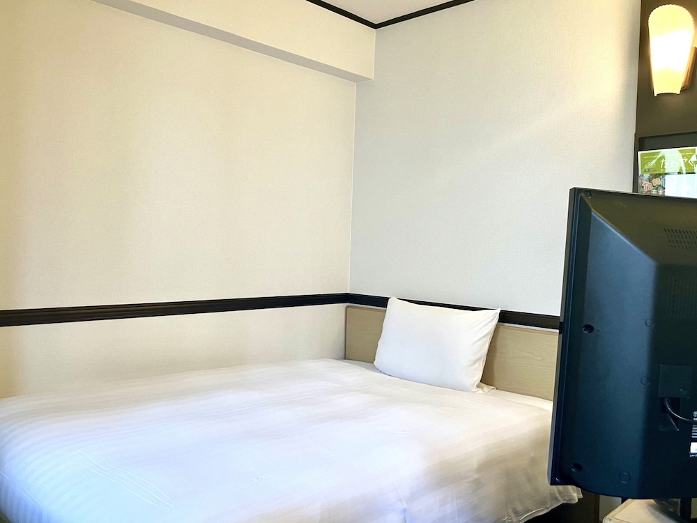 Toyoko Inn Otsuka Eki Kita Guchi No.1 10/55