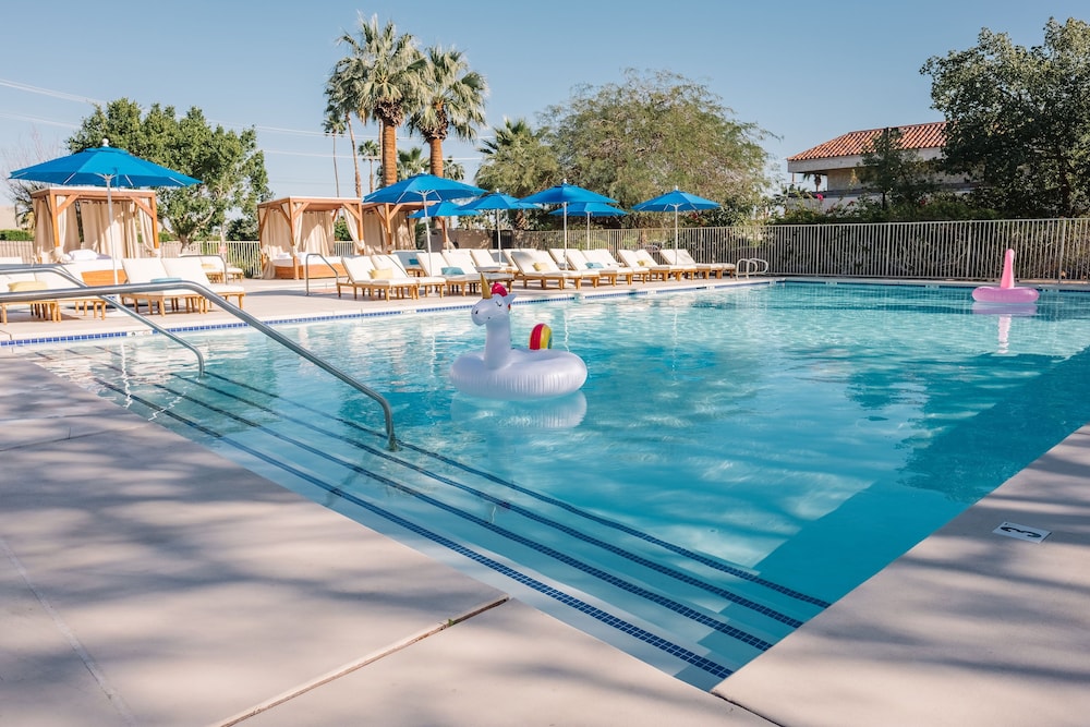 L3 Oasis Hotel 21/47