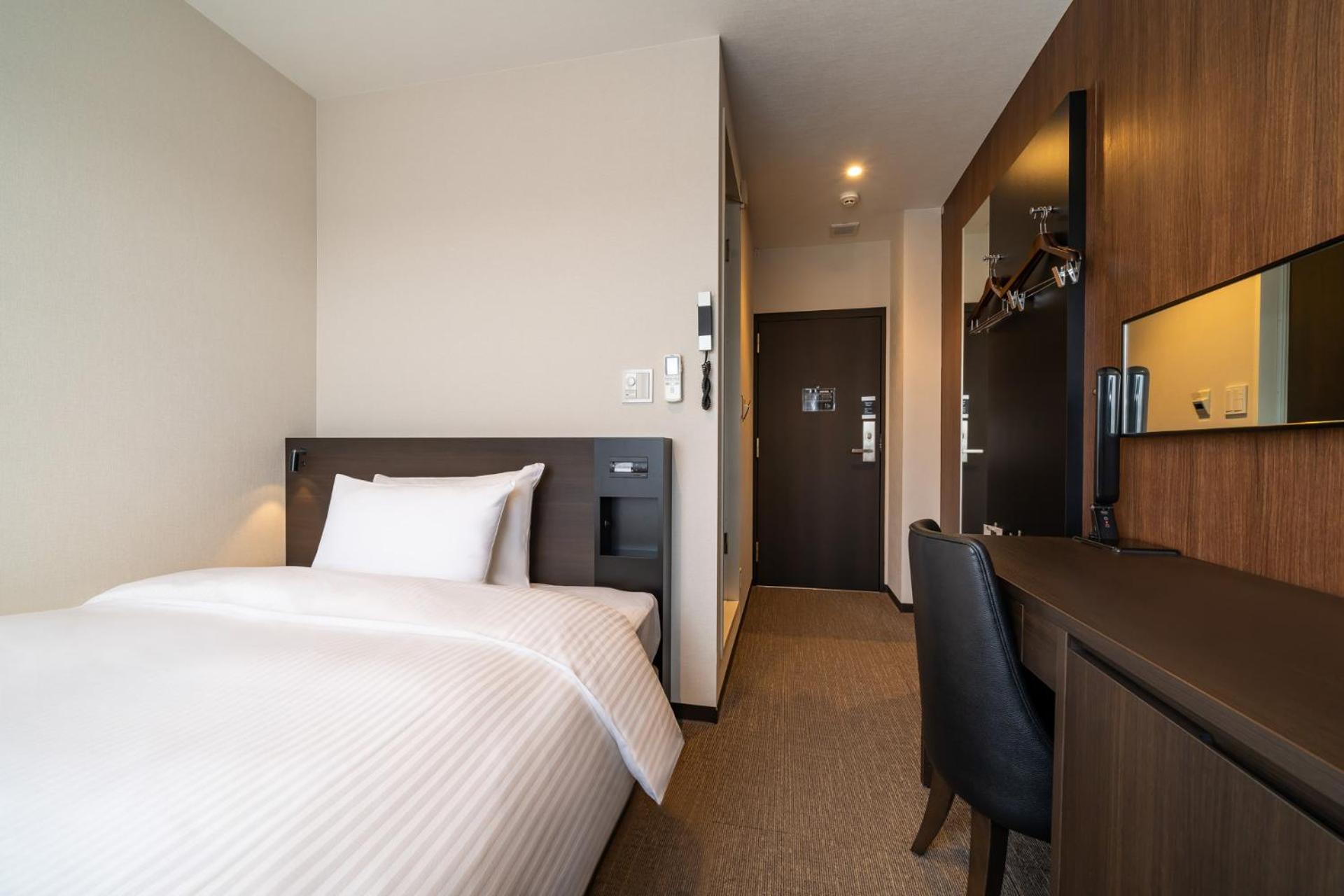 Superior, Single, Double Bed, East Wing