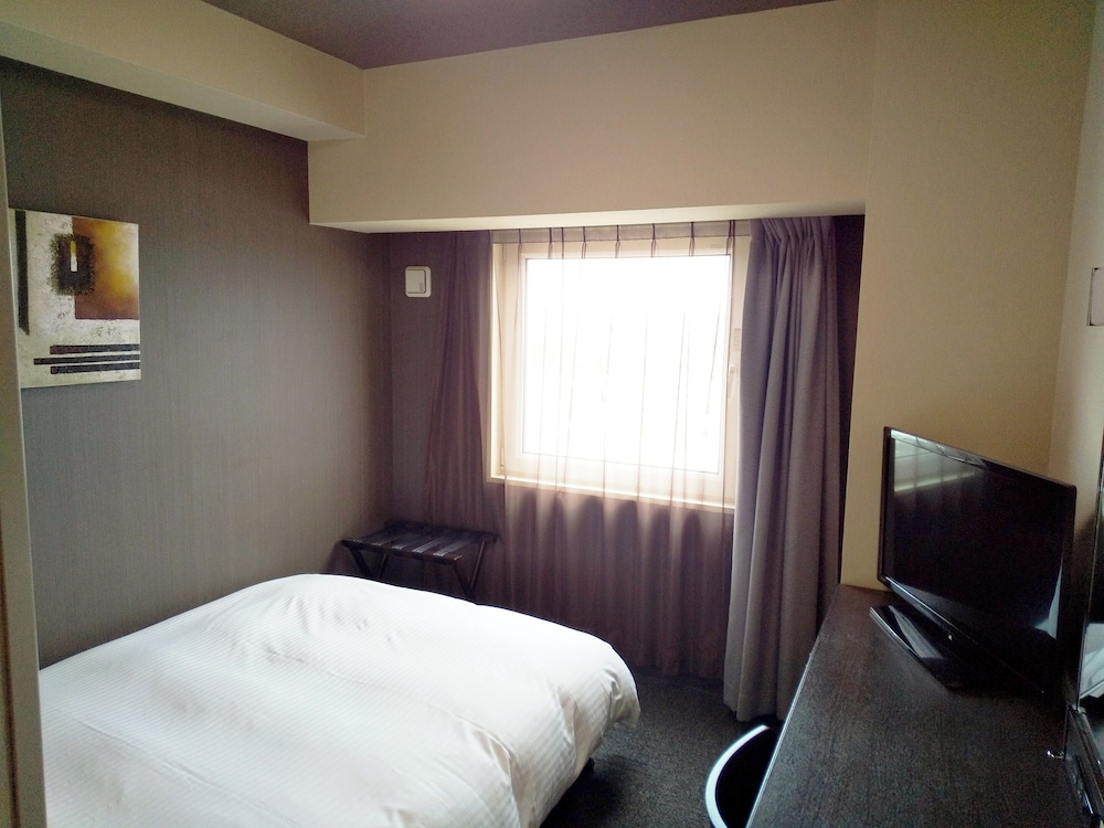 Hotel Route-Inn Gifu Hashima Ekimae 10/37