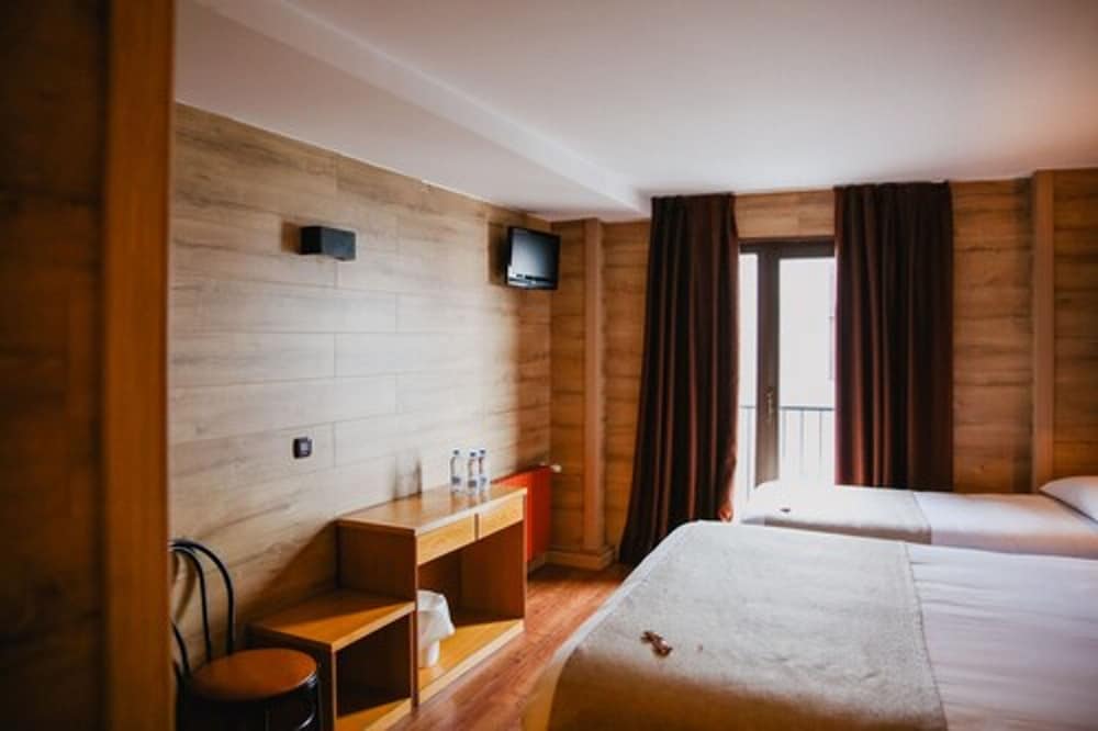 Cal Ruiz Hotel 23/72