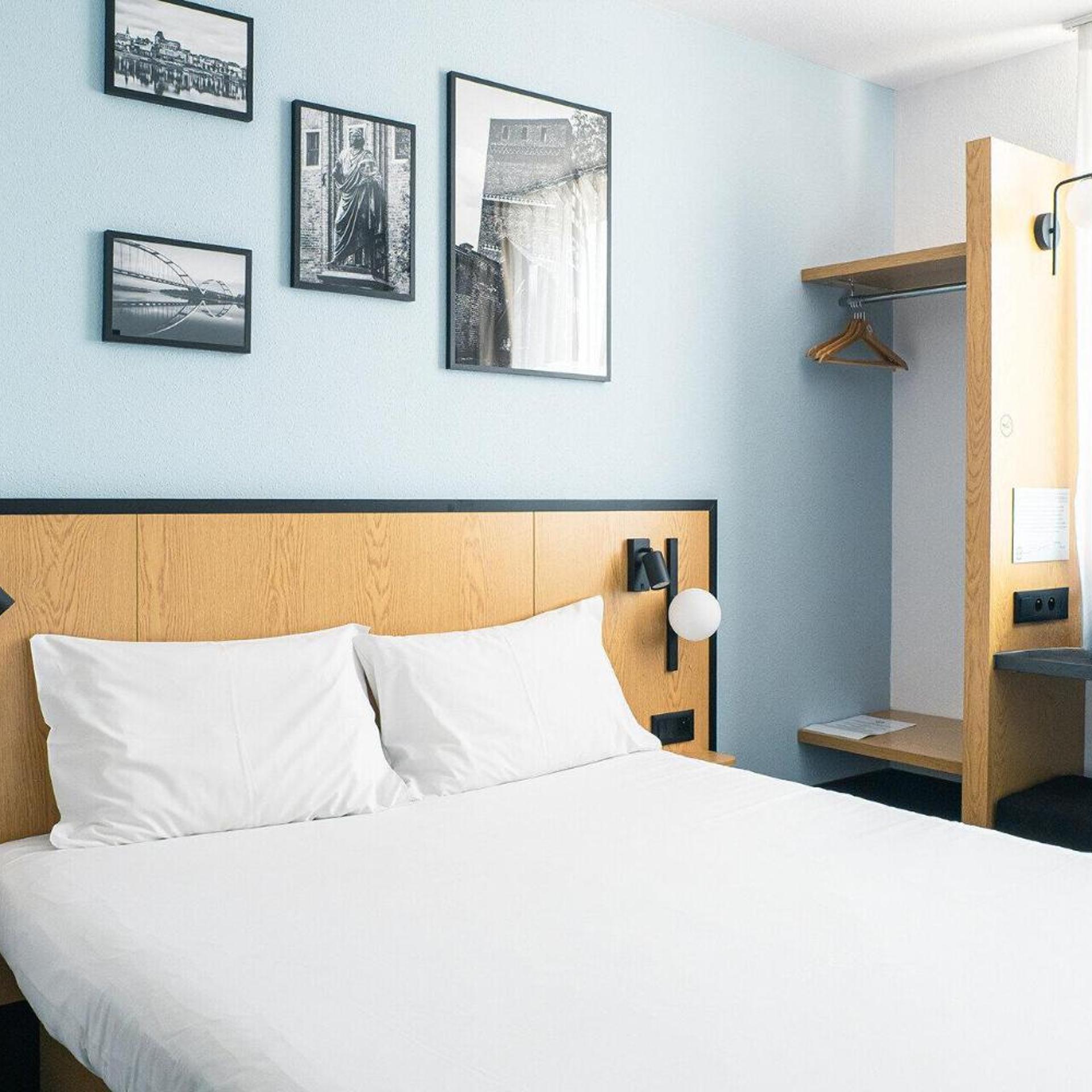 FBENR Double Bedroom
