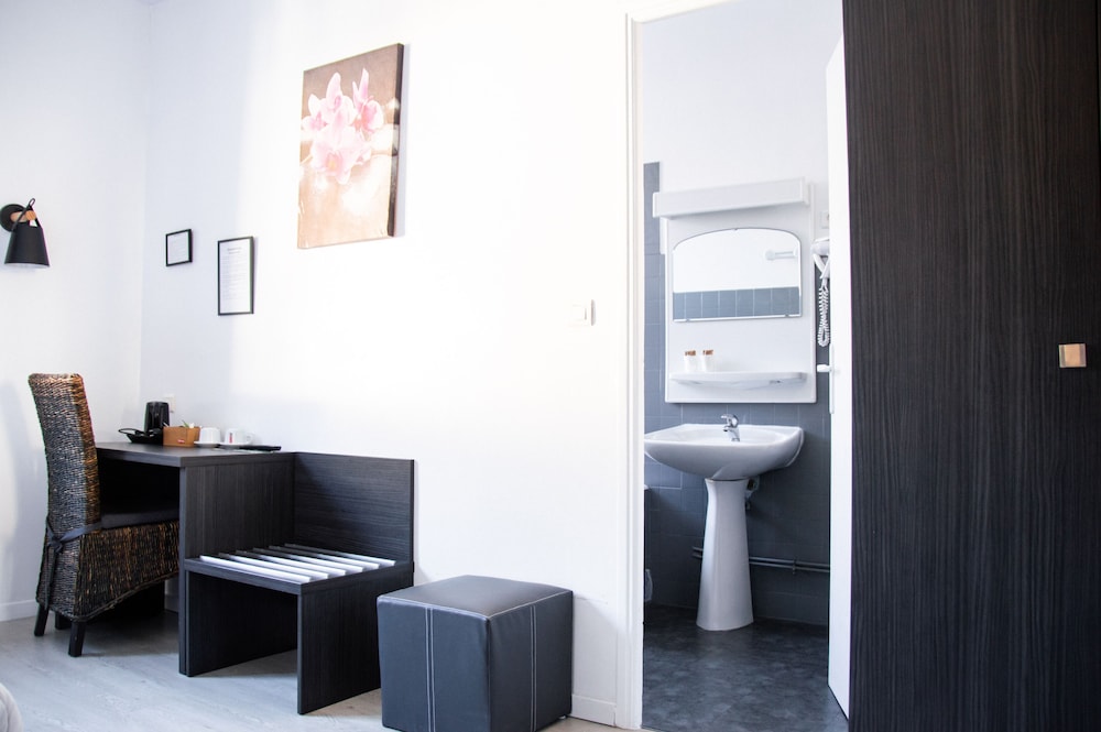 Hotel Le Tivoli Theopolis 29/47