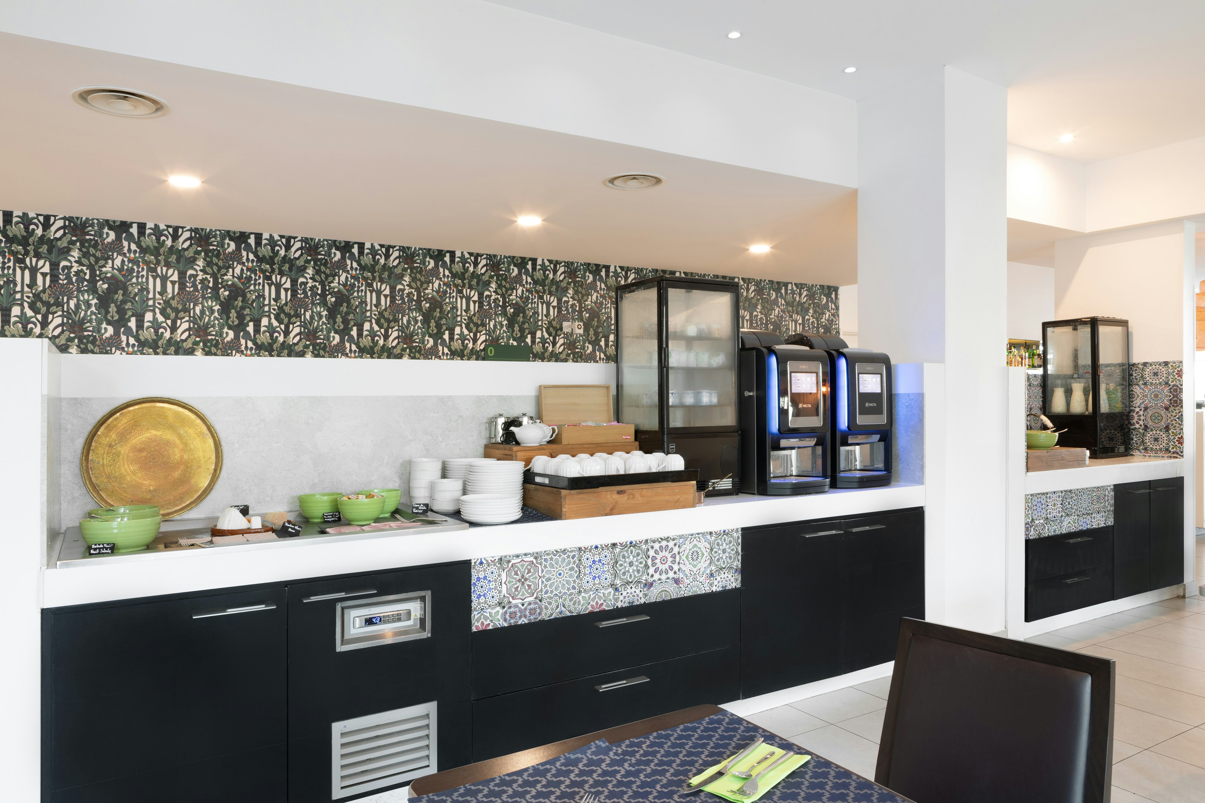 Holiday inn Marseille Airport (Ex Golden Tulip) 16/81