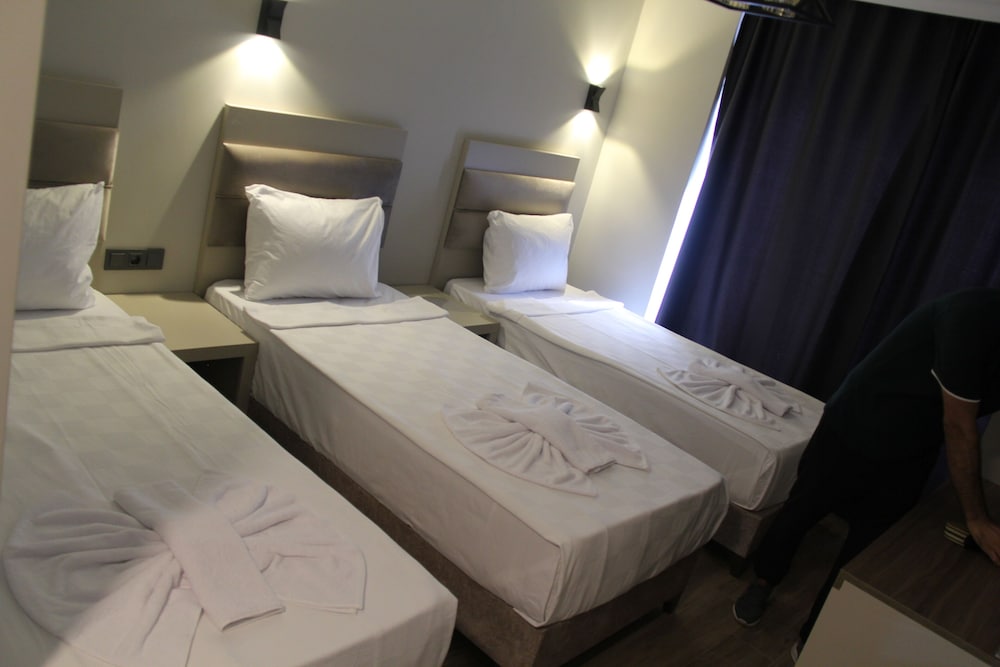 Zenia Otel 21/50