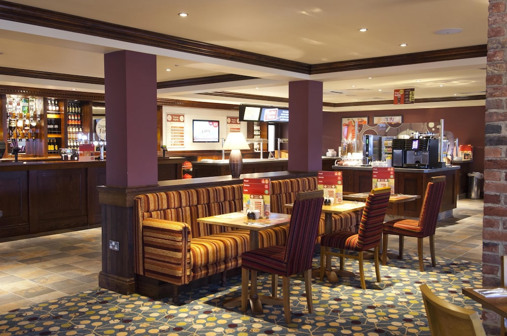 Premier Inn London Dagenham 33/54