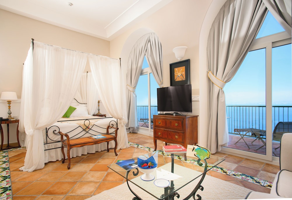 PREMIUM, JUNIOR SUITE, SEA VIEW, TERRACE