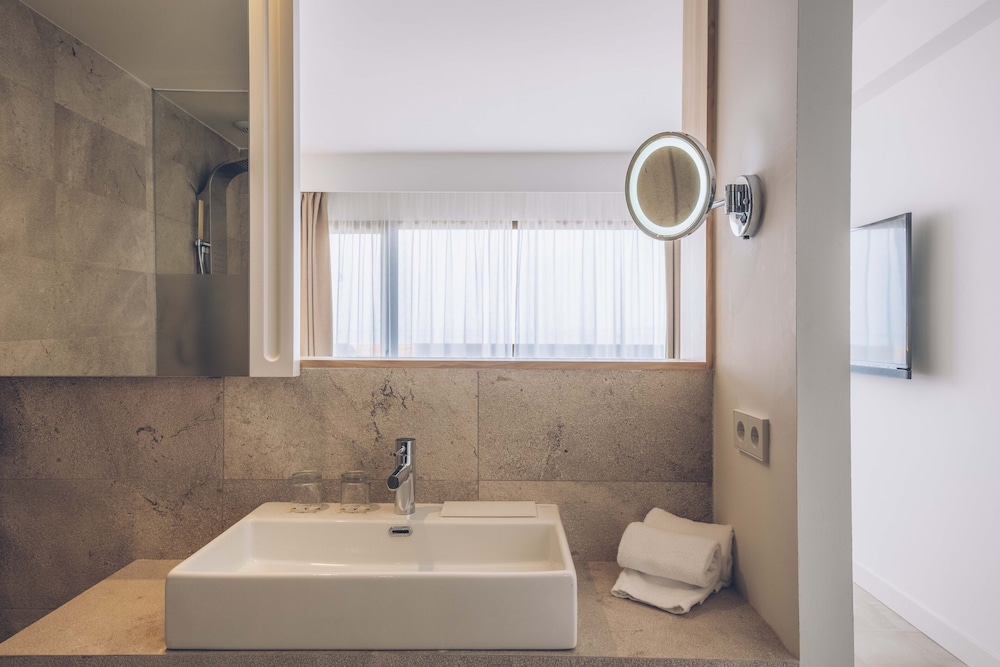 AYA Seahotel - Adults Only 28/62