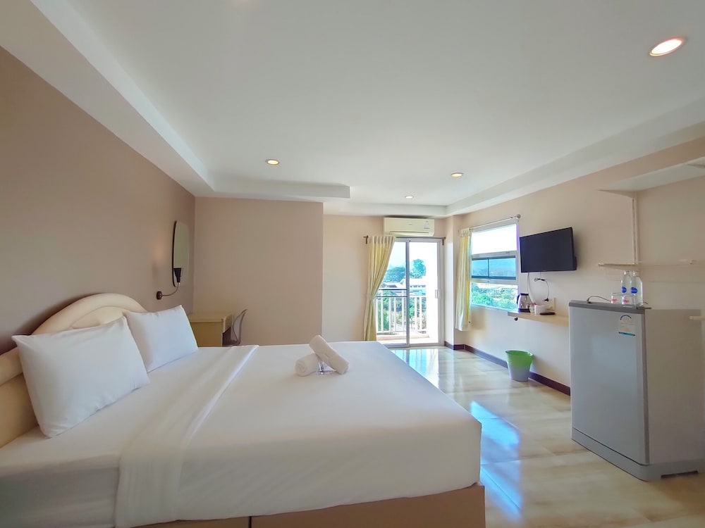 SUPERIOR, DOUBLE BED