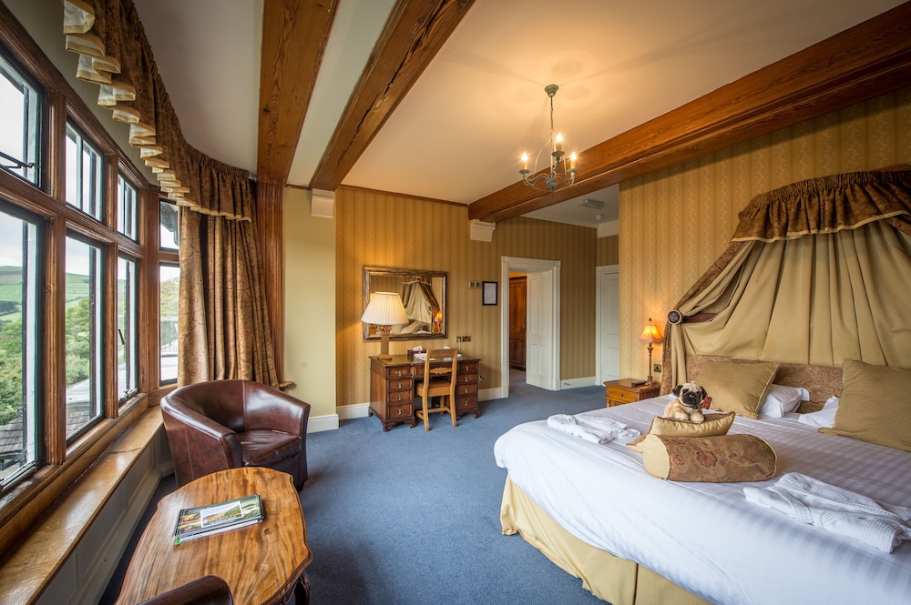 Lake Vyrnwy Hotel And Spa 4/33