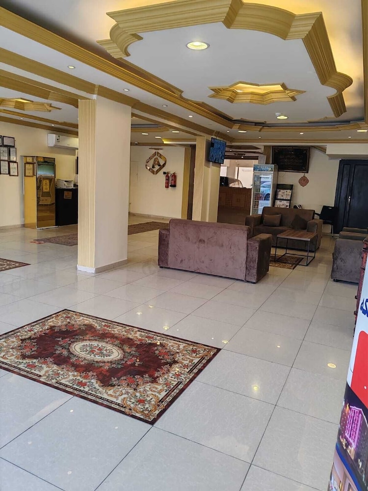 Al Eairy Furnished Apartments Dammam 3 10/40