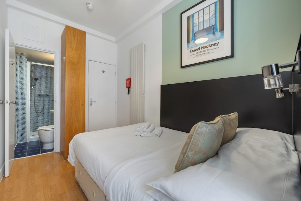 Studios 2 Let North Gower 20/75