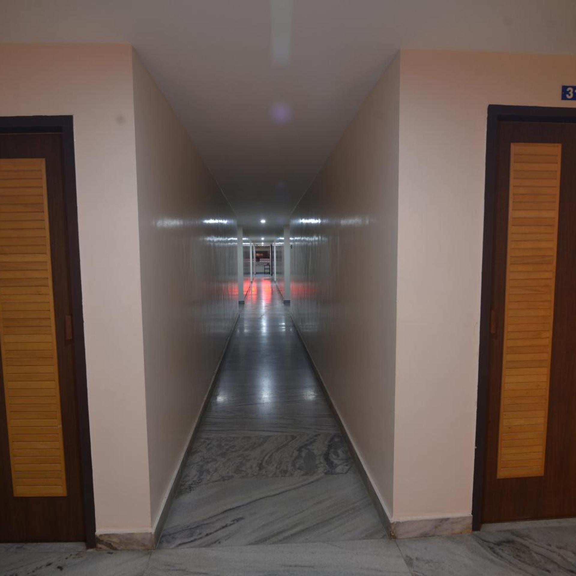 Hotel Vijay 38/42