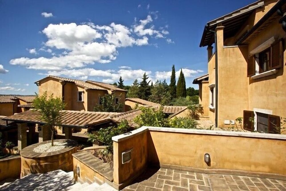 HOTEL SATURNO FONTE PURA 23/32